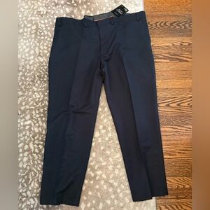 NWT Men’s Dockers Navy 44w x 29L